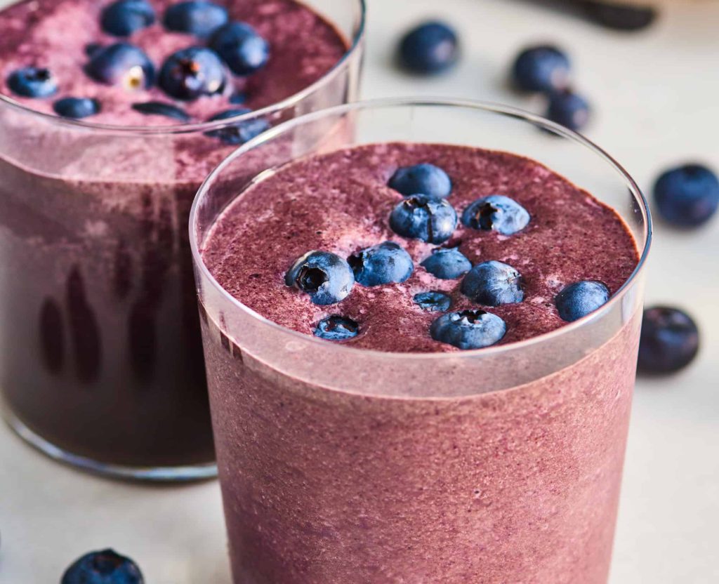 Berry Avocado Smoothie