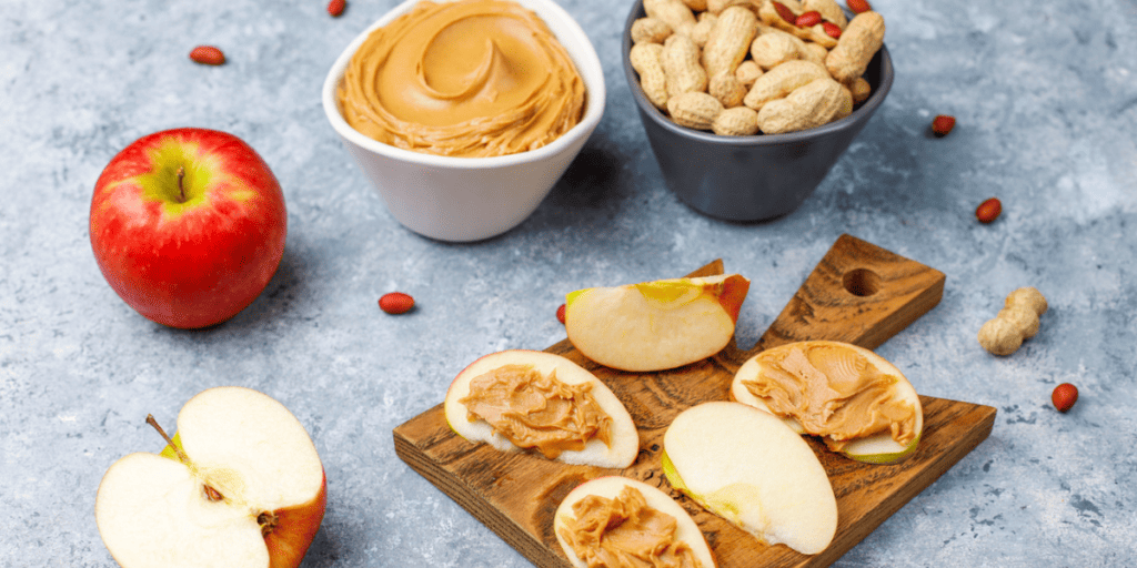 apple slices with peanut butter